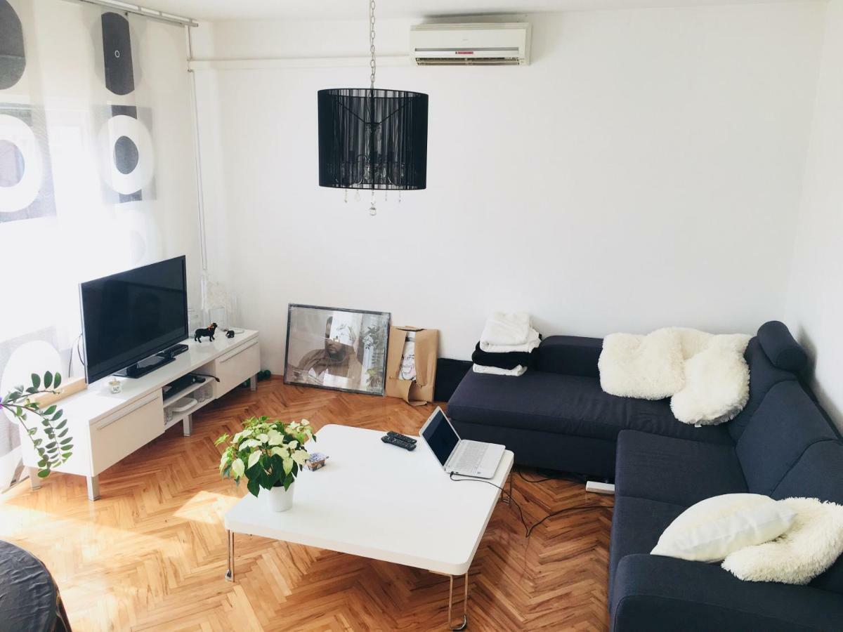 Davor Apartment Pula Exterior photo